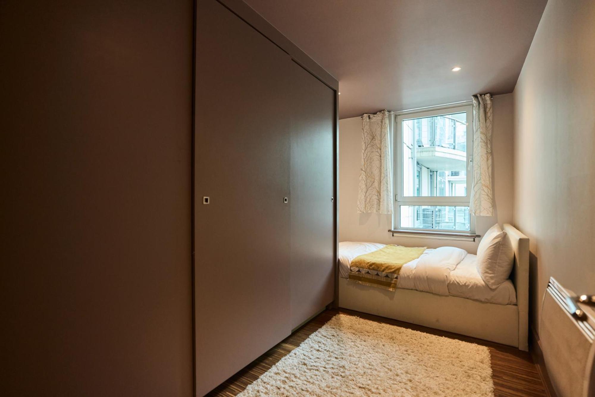 The Vauxhall Hideout - Comfy 2Bdr Flat With Balcony Londra Dış mekan fotoğraf