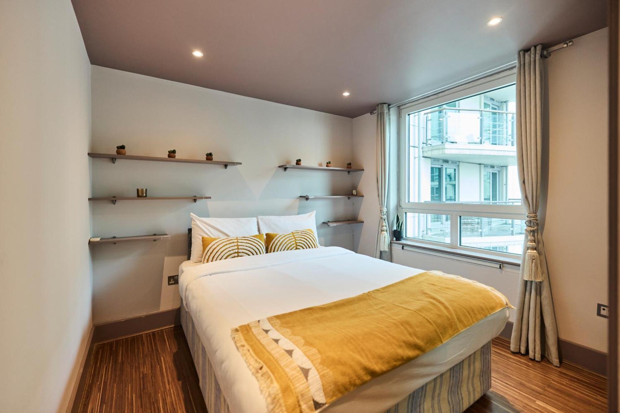 The Vauxhall Hideout - Comfy 2Bdr Flat With Balcony Londra Dış mekan fotoğraf